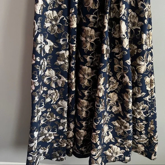 Badgley Mischka Floral Jacquard dress - Picture 3 of 10